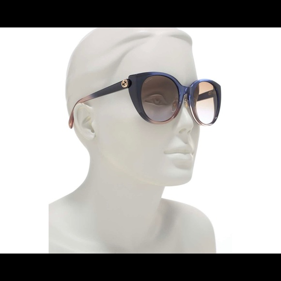 Sold❌🔥54mm Gucci cat eye sunglasses 🕶🔥🌹👗 - Picture 4 of 7